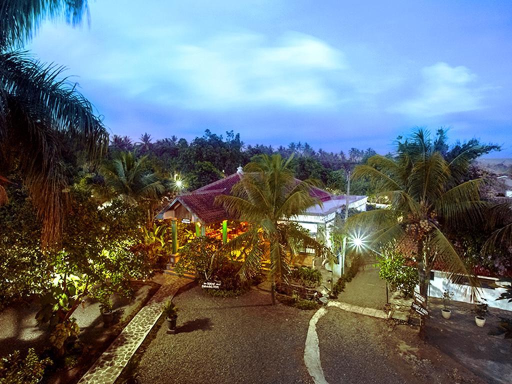 Margo Utomo Eco Resort Kalibaru Экстерьер фото